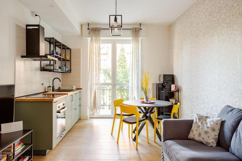 Bright & Modern 2 Min Metro 20Min Niguarda H Apartment Milano Ngoại thất bức ảnh